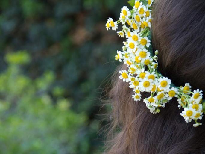 ban on girl students on wearing anklets in tamil nadu by state education department | म्हणे, मुलींनी पैंजण अन् फुल घातल्यास मुलांचं लक्ष विचलित होतं!