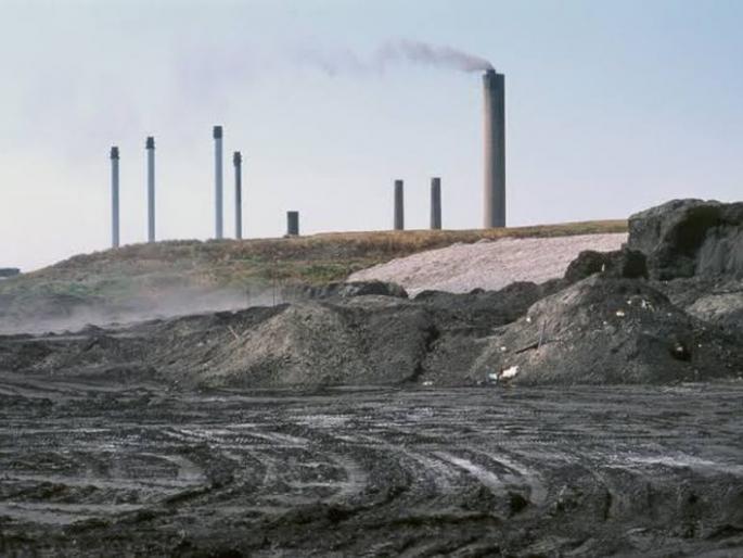 So ... the restriction of the use of 'fly ash' is impossible to enforce! | तर...‘फ्लाय अॅश’ वापराचे निर्बंध लागू होणे अशक्य! So ... the restriction of the use of 'fly ash' is impossible to enforce! | तर...‘फ्लाय अॅश’ वापराचे निर्बंध लागू होणे अशक्य!