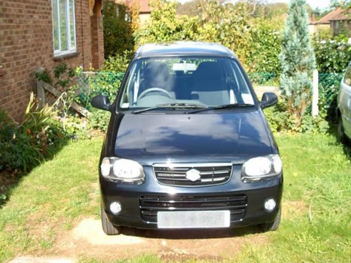 foglight is ment for for, not for put light beam on another vehicle | धुक्यात, पावसात व कमी दृश्यमानतेमध्ये वाट दाखवणारे फॉगलाइट foglight is ment for for, not for put light beam on another vehicle | धुक्यात, पावसात व कमी दृश्यमानतेमध्ये वाट दाखवणारे फॉगलाइट