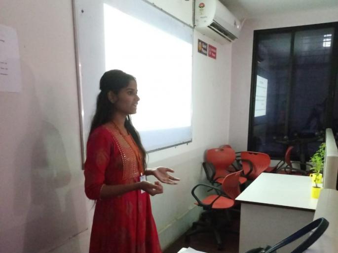 The problems of the transsexual community presented by the students through research papers | विद्यार्थ्यांनी शोधनिबंधातून मांडल्या पारलिंगी समूदायाच्या समस्या The problems of the transsexual community presented by the students through research papers | विद्यार्थ्यांनी शोधनिबंधातून मांडल्या पारलिंगी समूदायाच्या समस्या