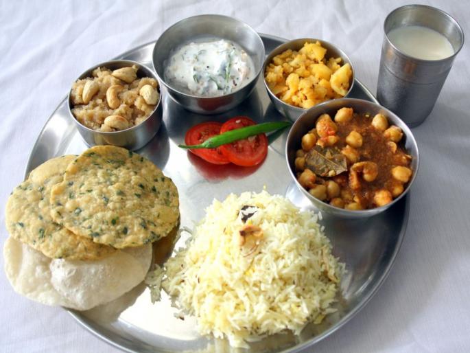 Food and food conservation demonstrated the unity of existence | अन्न आणि अन्नग्रहण हे अस्तित्वाच्या एकात्मतेचे प्रात्यक्षिक Food and food conservation demonstrated the unity of existence | अन्न आणि अन्नग्रहण हे अस्तित्वाच्या एकात्मतेचे प्रात्यक्षिक