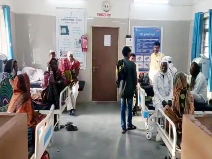 24 devotees poisoned by eating bhagar in Sengaon, all in stable condition | सेनगावात भगर खाल्ल्याने २४ भाविकांना विषबाधा, सर्वांची प्रकृती स्थिर 24 devotees poisoned by eating bhagar in Sengaon, all in stable condition | सेनगावात भगर खाल्ल्याने २४ भाविकांना विषबाधा, सर्वांची प्रकृती स्थिर