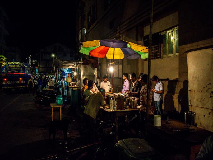 number of hot nights is increasing in mumbai | मुंबईत उष्ण रात्रींची संख्या वाढतेय number of hot nights is increasing in mumbai | मुंबईत उष्ण रात्रींची संख्या वाढतेय