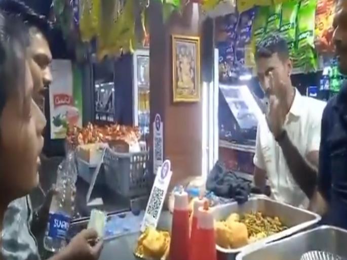 Sale of spoiled food at stations; Railway advisory members demand answers | स्टेशनवर खराब पदार्थांची विक्री; रेल्वे सल्लागार सदस्यांनी विचारला जाब Sale of spoiled food at stations; Railway advisory members demand answers | स्टेशनवर खराब पदार्थांची विक्री; रेल्वे सल्लागार सदस्यांनी विचारला जाब