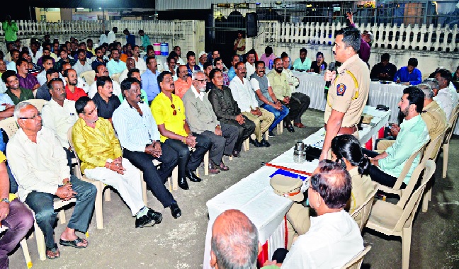 ... otherwise the police would intervene; | ...अन्यथा पोलीस हस्तक्षेप करतील; हे घर व्यवस्थित सांभाळू शकला नाहीत तर आम्हाला ... otherwise the police would intervene; | ...अन्यथा पोलीस हस्तक्षेप करतील; हे घर व्यवस्थित सांभाळू शकला नाहीत तर आम्हाला