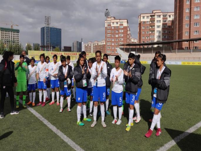 U16 Women's Championship : India U-16 girls beat Pakistan and stay at the top of the table | India Vs Pakistan : भारताच्या मुलींचा पाकिस्तानला इंगा, फुटबॉल सामन्यात केला पराभव