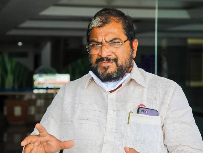 lok sabha election 2024 Property of former MP Raju Shetty | इनोव्हा गेली, फॉर्च्युनर आली! पुण्यात फ्लॅट घेतला; राजू शेट्टींची संपत्ती कितीने वाढली? lok sabha election 2024 Property of former MP Raju Shetty | इनोव्हा गेली, फॉर्च्युनर आली! पुण्यात फ्लॅट घेतला; राजू शेट्टींची संपत्ती कितीने वाढली?