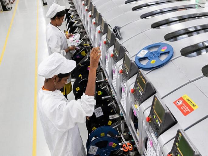 big Blow to China iPhone manufacturer Foxconn to double investment in India jobs will also be created | चीनला झटका! iPhone बनवणारी Foxconn भारतातील गुंतवणूक दुप्पट करणार, रोजगारही मिळणार