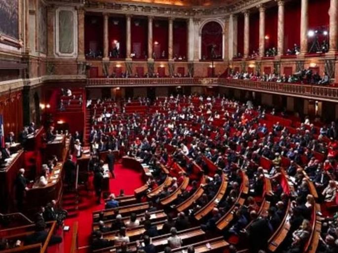 France passes bill making abortion a constitutional right It became the first country in the world to take a historic decision | फ्रान्समध्ये गर्भपाताला घटनात्मक अधिकार बनवणारे विधेयक मंजूर; ऐतिहासिक निर्णय घेणारा जगातील पहिलाच देश ठरला France passes bill making abortion a constitutional right It became the first country in the world to take a historic decision | फ्रान्समध्ये गर्भपाताला घटनात्मक अधिकार बनवणारे विधेयक मंजूर; ऐतिहासिक निर्णय घेणारा जगातील पहिलाच देश ठरला
