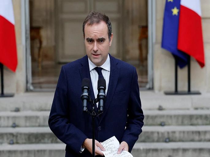 Major upheaval in French politics, Sebastien Le Cornouaille becomes Prime Minister for the second time in a week | फ्रान्सच्या राजकारणात मोठी उलथापालथ, सेबॅस्टिन लेकोर्नू एका आठवड्यात दुसऱ्यांदा बनले पंतप्रधान Major upheaval in French politics, Sebastien Le Cornouaille becomes Prime Minister for the second time in a week | फ्रान्सच्या राजकारणात मोठी उलथापालथ, सेबॅस्टिन लेकोर्नू एका आठवड्यात दुसऱ्यांदा बनले पंतप्रधान