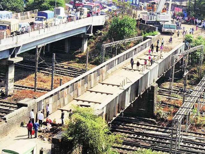 Work on the bridge of Kalyan is in the final stage | कल्याणच्या पत्रीपुलाचे काम अंतिम टप्प्यात Work on the bridge of Kalyan is in the final stage | कल्याणच्या पत्रीपुलाचे काम अंतिम टप्प्यात