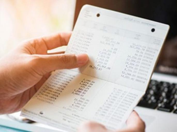 Freezing Adarsh Credit Society's Account Strikes Millions of Investors! | आदर्श क्रेडिट सोसायटीचे खाते गोठविल्याने गुंतवणूकदारांचे कोट्यवधी अडकले!