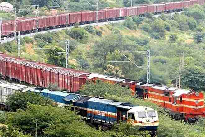 The first 'Kisan Rail' will leave Deolali today | पहिली ‘किसान रेल’ आज देवळालीहून रवाना होणार The first 'Kisan Rail' will leave Deolali today | पहिली ‘किसान रेल’ आज देवळालीहून रवाना होणार