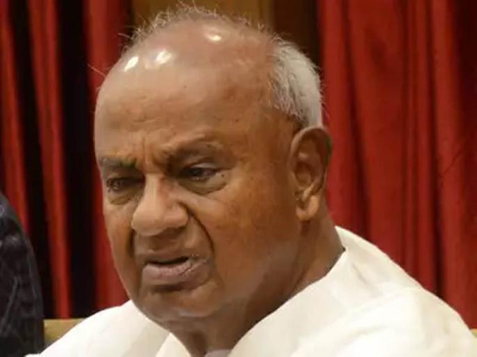 Lok Sabha Election 2019: Former Prime Minister HD Deve Gowda in trouble | Lok Sabha Election 2019 : माजी पंतप्रधान एचडी देवेगौडा पराभवाच्या छायेत Lok Sabha Election 2019: Former Prime Minister HD Deve Gowda in trouble | Lok Sabha Election 2019 : माजी पंतप्रधान एचडी देवेगौडा पराभवाच्या छायेत