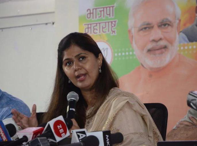 'Modi took decisions in the interest of farmers, politics should not come in agitation', pankaja munde | 'मोदींनी शेतकऱ्यांच्या हिताचे निर्णय घेतले, आंदोलनात राजकारण येऊ नये' 'Modi took decisions in the interest of farmers, politics should not come in agitation', pankaja munde | 'मोदींनी शेतकऱ्यांच्या हिताचे निर्णय घेतले, आंदोलनात राजकारण येऊ नये'