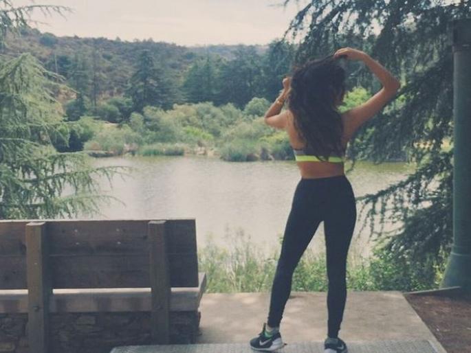Bollywood actress Janhvi Kapoor is ready to catch your attention!, she started shooting of RoohiAfza | तुमचं लक्ष वेधून घेण्यासाठी ही बॉलिवूडची अभिनेत्री झालीय सज्ज! Bollywood actress Janhvi Kapoor is ready to catch your attention!, she started shooting of RoohiAfza | तुमचं लक्ष वेधून घेण्यासाठी ही बॉलिवूडची अभिनेत्री झालीय सज्ज!