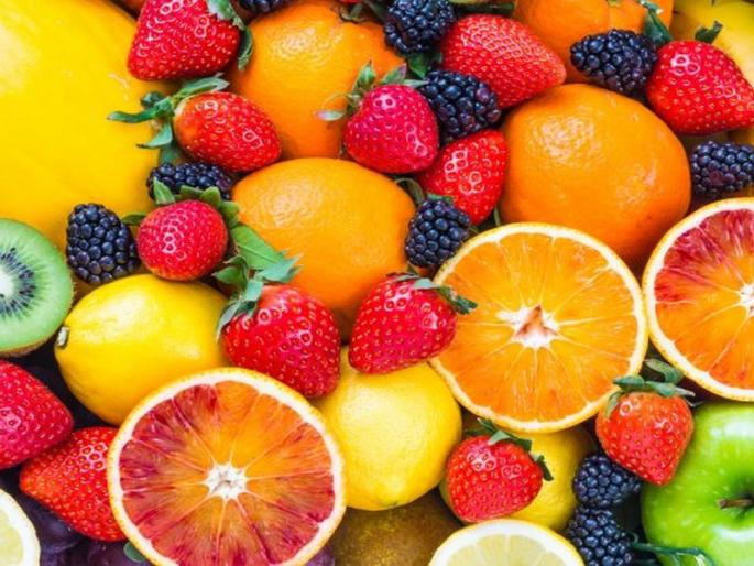 Whether to eat fruits after eating or not, which fruits should be eaten? Learn from the experts | जेवल्यानंतर फळे खायची की नाही, कोणती फळे खावीत? जाणून घ्या एक्सपर्ट्स कडून...