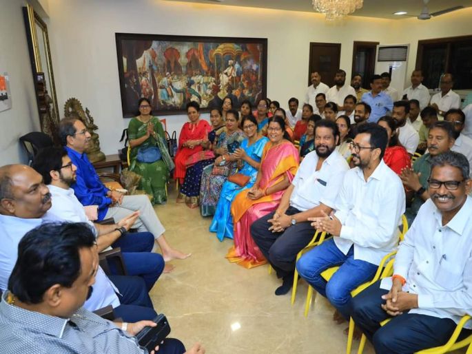 Uddhav Thackeray held a review meeting of Jogeshwari East Assembly Constituency | उद्धव ठाकरे यांनी घेतली जोगेश्वरी पूर्व विधानसभा क्षेत्राची आढावा बैठक Uddhav Thackeray held a review meeting of Jogeshwari East Assembly Constituency | उद्धव ठाकरे यांनी घेतली जोगेश्वरी पूर्व विधानसभा क्षेत्राची आढावा बैठक