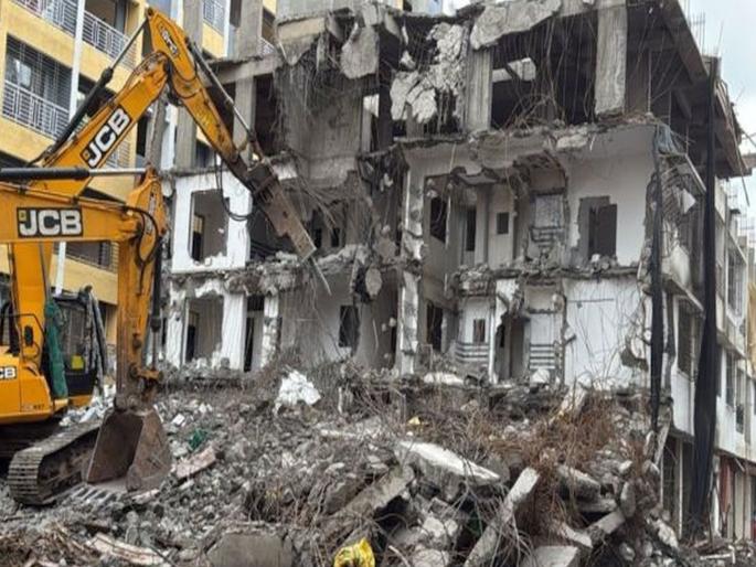 When will the 200 unauthorized bungalows of political leaders and officials in Yeoor be demolished? | येऊरमधील राजकीय नेते, अधिकाऱ्यांचे २०० अनधिकृत बंगले पाडणार कधी?