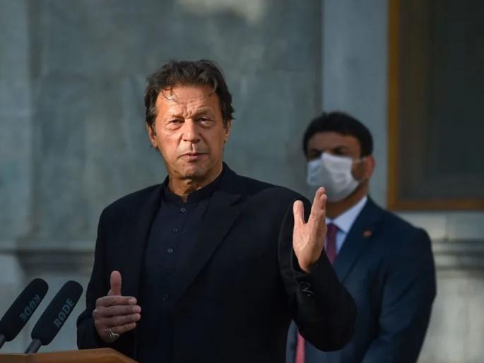 India will divide Pakistan into three parts, nuclear power will also go; Imran Khan's warning | Imran Khan: भारत पाकिस्तानचे तीन तुकडे करेल, अण्वस्त्र शक्तीही जाईल; इम्रान खान यांचा इशारा India will divide Pakistan into three parts, nuclear power will also go; Imran Khan's warning | Imran Khan: भारत पाकिस्तानचे तीन तुकडे करेल, अण्वस्त्र शक्तीही जाईल; इम्रान खान यांचा इशारा