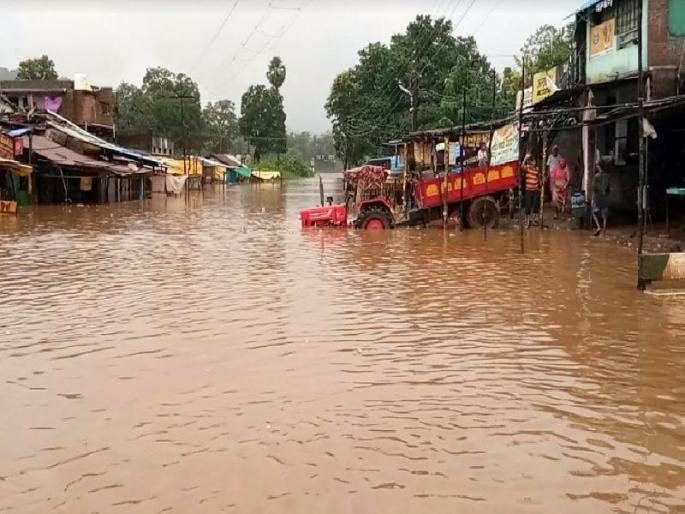 Gadchiroli floods, many villages including Bhamragarh, Jalme | गडचिरोलीत पावसाचे थैमान, भामरागडसह अनेक गावे जलमय Gadchiroli floods, many villages including Bhamragarh, Jalme | गडचिरोलीत पावसाचे थैमान, भामरागडसह अनेक गावे जलमय