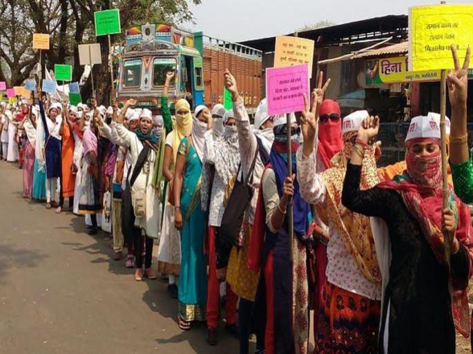 'What does the mate's mate say, the contractor says the husband ...', the contractual staff gathered | ‘आमदाराची पोरगी काय म्हणते, कंत्राटी नवरा नाय म्हणते...’, कंत्राटी कर्मचारी एकवटले