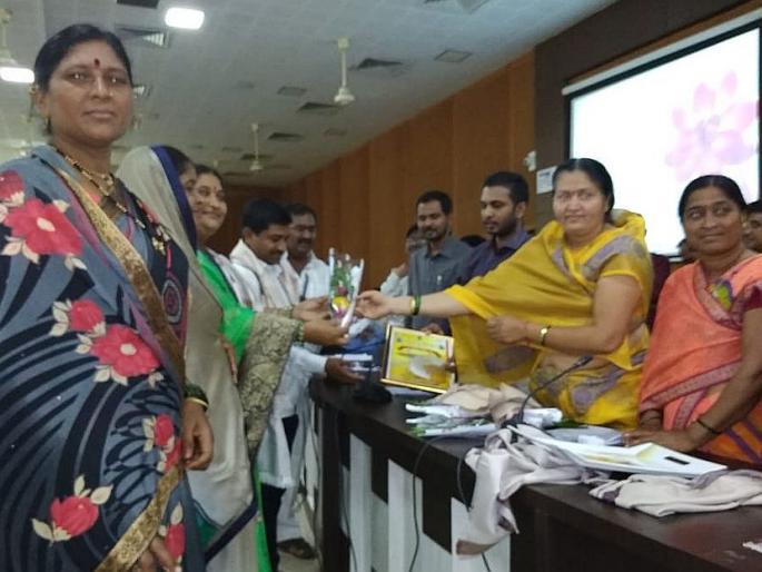 Sant Gadgebaba Village Cleanliness Campaign; Gram panchayat Vasadi is the first in Nandura taluka | संत गाडगेबाबा ग्रामस्वच्छता अभियान; ग्रामपंचायत वसाडी नांदुरा तालुक्यात प्रथम Sant Gadgebaba Village Cleanliness Campaign; Gram panchayat Vasadi is the first in Nandura taluka | संत गाडगेबाबा ग्रामस्वच्छता अभियान; ग्रामपंचायत वसाडी नांदुरा तालुक्यात प्रथम