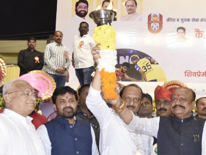 Deputy Chief Minister Ajit Pawar made secret political moves during Sangli district tour | Sangli Politics: अजित पवारांचा दौरा अराजकीय, पण हालचाली राजकीयच Deputy Chief Minister Ajit Pawar made secret political moves during Sangli district tour | Sangli Politics: अजित पवारांचा दौरा अराजकीय, पण हालचाली राजकीयच