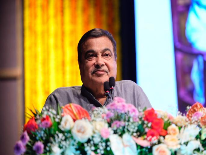 Speaking the truth in politics is difficult but one should still speak with positivity - Nitin Gadkari | राजकारणात सत्य बोलणे अडचणीचे, तरीही सकारात्मकता ठेवून बोलावे - नितीन गडकरी Speaking the truth in politics is difficult but one should still speak with positivity - Nitin Gadkari | राजकारणात सत्य बोलणे अडचणीचे, तरीही सकारात्मकता ठेवून बोलावे - नितीन गडकरी