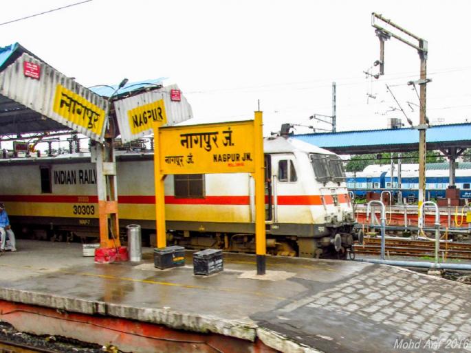 MPs put before the General Manager the proposals for railway passenger facilities | खासदारांनी महाव्यवस्थापकांसमोर ठेवले रेल्वे प्रवाशांच्या सुविधांचे प्रस्ताव MPs put before the General Manager the proposals for railway passenger facilities | खासदारांनी महाव्यवस्थापकांसमोर ठेवले रेल्वे प्रवाशांच्या सुविधांचे प्रस्ताव