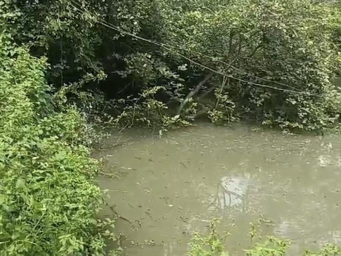 Kolhapur: Temple collapses into well at Gadmudshingi during puja, priest missing, search underway | Kolhapur: पूजा सुरू असतानाच गडमुडशिंगी येथे मंदिर विहिरीत कोसळले, पुजारी बेपत्ता, शोध सुरू Kolhapur: Temple collapses into well at Gadmudshingi during puja, priest missing, search underway | Kolhapur: पूजा सुरू असतानाच गडमुडशिंगी येथे मंदिर विहिरीत कोसळले, पुजारी बेपत्ता, शोध सुरू