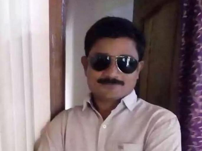 Gadchiroli: Furniture businessman ends life in shop | Gadchiroli: फर्निचर व्यावसायिकाने दुकानातच संपवलं जीवन Gadchiroli: Furniture businessman ends life in shop | Gadchiroli: फर्निचर व्यावसायिकाने दुकानातच संपवलं जीवन