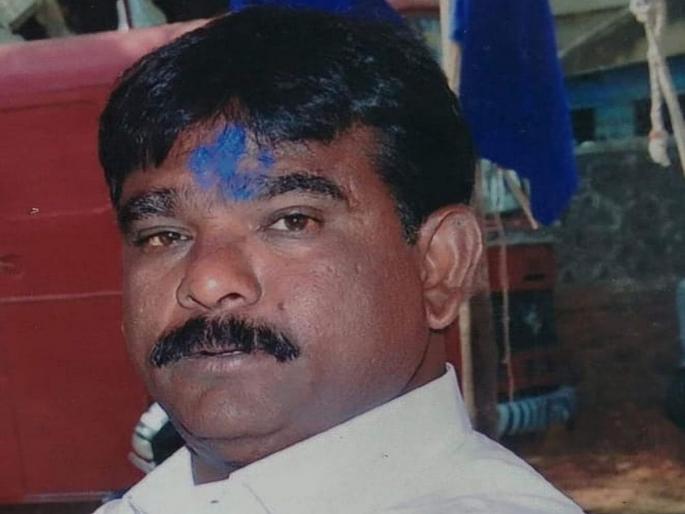former ncp corporator pandurang gaikwad killed in beed | चेहऱ्यावर तलवारीनं वार करुन राष्ट्रवादीच्या माजी नगरसेवकाची निर्घृण हत्या former ncp corporator pandurang gaikwad killed in beed | चेहऱ्यावर तलवारीनं वार करुन राष्ट्रवादीच्या माजी नगरसेवकाची निर्घृण हत्या