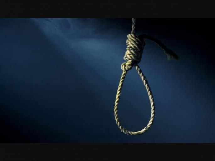 farmer commits suicide after four times his crops were submerged in flood water | चारवेळा पिकाची नासाडी, हताश शेतकऱ्याची गळफास घेऊन आत्महत्या farmer commits suicide after four times his crops were submerged in flood water | चारवेळा पिकाची नासाडी, हताश शेतकऱ्याची गळफास घेऊन आत्महत्या