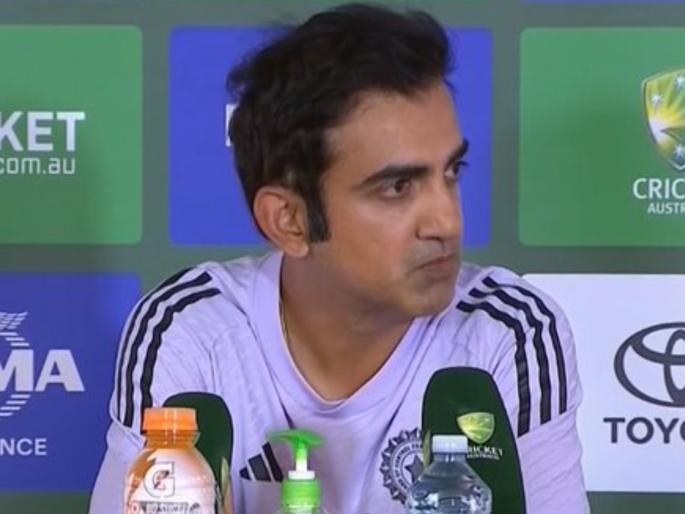 AUS vs IND BGT Gautam Gambhir Says If you've commitment to play red ball cricket then play domestic After Loss Test Series Against Australia | सर्वांना समान न्याय! रेड बॉलवर खेळायचं तर देशांतर्गत क्रिकेट खेळा; पराभवानंतर काय म्हणाला गंभीर?
