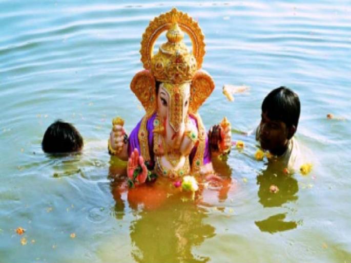 ganesh mandals are allowed only after giving information about idol immersion 400 artificial tanks will be arranged in Nagpur for immersion | विसर्जन कुठे करणार याची माहिती दिल्यानंतरच मंडळांना परवानगी; शहरात ४०० कृत्रिम टँकची व्यवस्था करणार ganesh mandals are allowed only after giving information about idol immersion 400 artificial tanks will be arranged in Nagpur for immersion | विसर्जन कुठे करणार याची माहिती दिल्यानंतरच मंडळांना परवानगी; शहरात ४०० कृत्रिम टँकची व्यवस्था करणार
