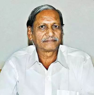 Finally, BJP's nod to the Ganar; Rejection of interested candidates |  अखेर भाजपचा गाणारांनाच होकार; इच्छुक उमेदवारांना नकार Finally, BJP's nod to the Ganar; Rejection of interested candidates |  अखेर भाजपचा गाणारांनाच होकार; इच्छुक उमेदवारांना नकार