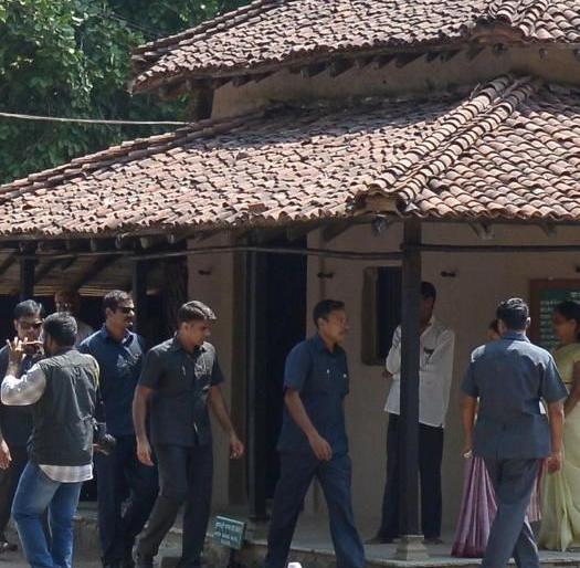 A visit to 668 persons 'Sevagram Ashram' for Gandhi Jayanti | गांधी जयंतीदिनी ६६८ व्यक्तींच्या सेवाग्राम आश्रमाला भेटीची नोंद A visit to 668 persons 'Sevagram Ashram' for Gandhi Jayanti | गांधी जयंतीदिनी ६६८ व्यक्तींच्या सेवाग्राम आश्रमाला भेटीची नोंद