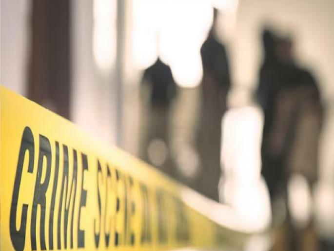 Impersonating Income Tax officers looted Rs 45000 from a tea vendor house in Kolhapur | Kolhapur: तोतया आयकर अधिकाऱ्यांनी चहावाल्याच्या घरातून ४५ हजार लुटले, व्यापारी वर्गात खळबळ Impersonating Income Tax officers looted Rs 45000 from a tea vendor house in Kolhapur | Kolhapur: तोतया आयकर अधिकाऱ्यांनी चहावाल्याच्या घरातून ४५ हजार लुटले, व्यापारी वर्गात खळबळ