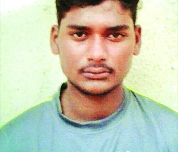 Akola Cricket Club spinner Ganesh Bhosale in Vidarbha Cricket team! | अकोला क्रिकेट क्लबचा फिरकीपटू गणेश भोसले विदर्भ क्रिकेट संघात! Akola Cricket Club spinner Ganesh Bhosale in Vidarbha Cricket team! | अकोला क्रिकेट क्लबचा फिरकीपटू गणेश भोसले विदर्भ क्रिकेट संघात!