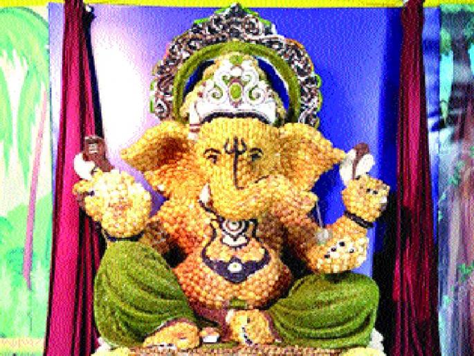 PAPPURI, TISSURE PAPER Ganpati's Craye | पाणीपुरी, टिश्यू पेपर गणपतींची क्रेझ PAPPURI, TISSURE PAPER Ganpati's Craye | पाणीपुरी, टिश्यू पेपर गणपतींची क्रेझ