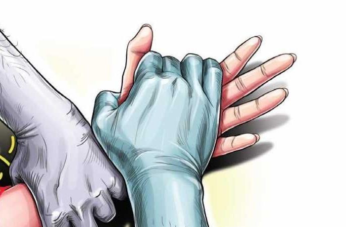 School girl gang raped in Hingna near Nagpur | नागपूरनजीकच्या हिंगण्यात शाळकरी मुलीवर सामूहिक बलात्कार School girl gang raped in Hingna near Nagpur | नागपूरनजीकच्या हिंगण्यात शाळकरी मुलीवर सामूहिक बलात्कार