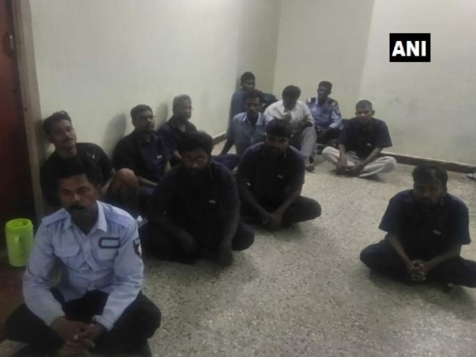 Video: Lawyer attorneys for raping minor girl for seven months | Video: अल्पवयीन मुलीवर 7 महिने बलात्कार करणाऱ्या आरोपींची कोर्टात वकिलांकडून धुलाई