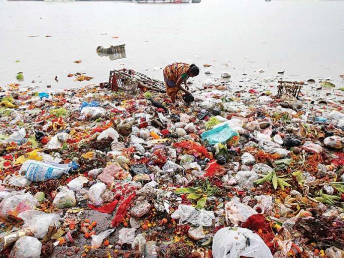 ganga is most polluted river in the world says world wide fund report | गंगा जगातील सर्वात प्रदूषित नदी; अहवालातून धक्कादायक वास्तव पुन्हा समोर ganga is most polluted river in the world says world wide fund report | गंगा जगातील सर्वात प्रदूषित नदी; अहवालातून धक्कादायक वास्तव पुन्हा समोर