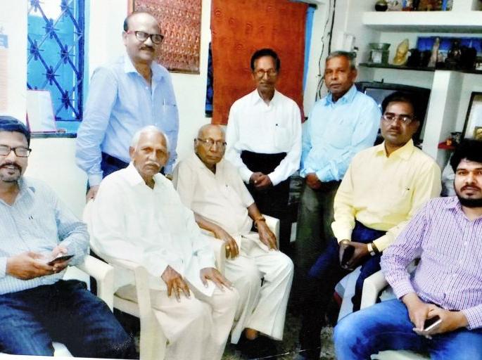 'Asmita' of awakened society by iceprod seller boy | आईस्प्रोड विकणाऱ्या मुलाने जागविली समाजाची ‘अस्मिता’ 'Asmita' of awakened society by iceprod seller boy | आईस्प्रोड विकणाऱ्या मुलाने जागविली समाजाची ‘अस्मिता’