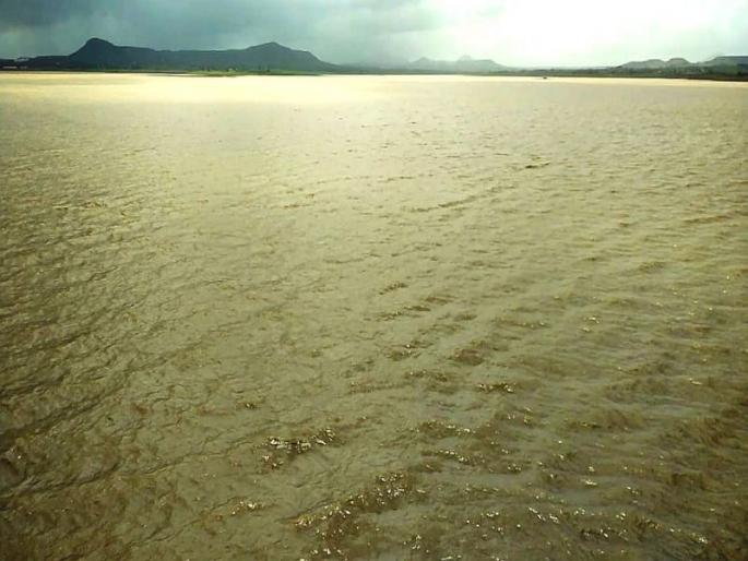 Dam 38 percent filled: 405 mm rain in Gangetic catchment area till dawn | धरण ३८ टक्के भरले : ‘गंगापूर’च्या पाणलोट क्षेत्रात पहाटेपर्यंत ४०५ मि.मी पाऊस