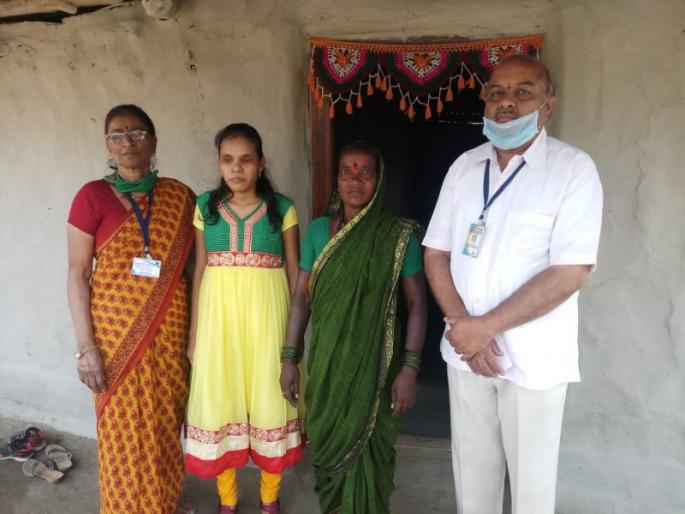 The blind student finally reached home | लॉकडाऊनचा फटका; अखेर नेत्रबाधित विद्यार्थिनी पोहोचली घरी