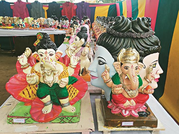 The appearance of a Ganesha in the hands of detainees from Hersul jail | बंदिजनांच्या हातून साकारले विघ्नहर्त्याचे रूप