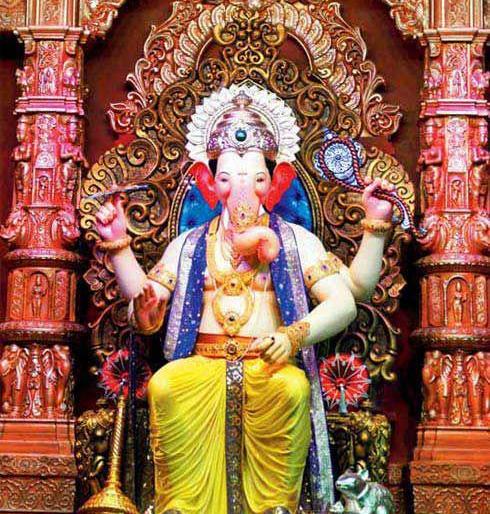 MahaGanapatyara of Andheri sitting in the temple of Shiva this time | अंधेरीचा महागणपती यंदा शिवकालीन मंदिरात विराजमान