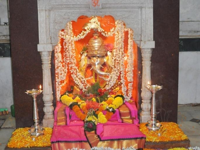 sankashti chaturthi march 2021 know about shubh muhurat date and significance of sankashti chaturthi | Sankashti Chaturthi March 2021: मराठी वर्षातील शेवटची संकष्ट चतुर्थी; पाहा, शुभ मुहूर्त आणि महती  sankashti chaturthi march 2021 know about shubh muhurat date and significance of sankashti chaturthi | Sankashti Chaturthi March 2021: मराठी वर्षातील शेवटची संकष्ट चतुर्थी; पाहा, शुभ मुहूर्त आणि महती